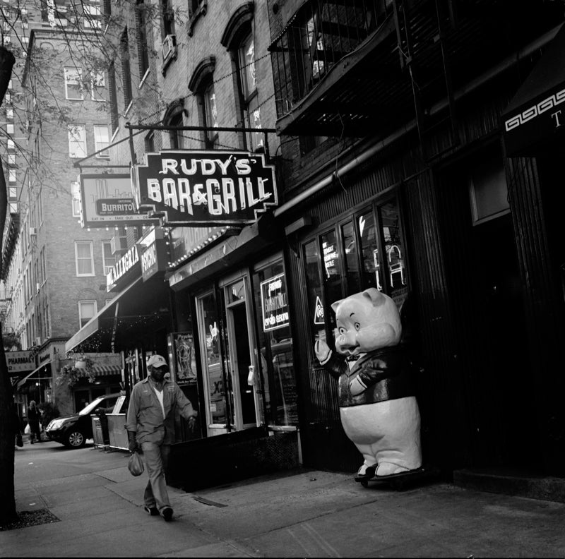 NYC Rudy‘s Bar 01 Swine